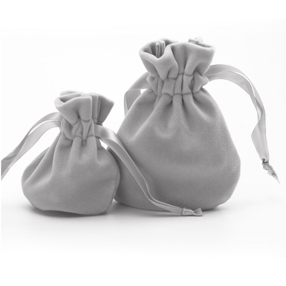 Мешочек велюровый 9,5х12,5 см, светло-серый Мешочек велюровый 9,5х12,5 см, светло-серый